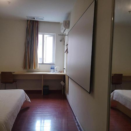 7Days Inn Foshan Dongfang Square Walmart 외부 사진