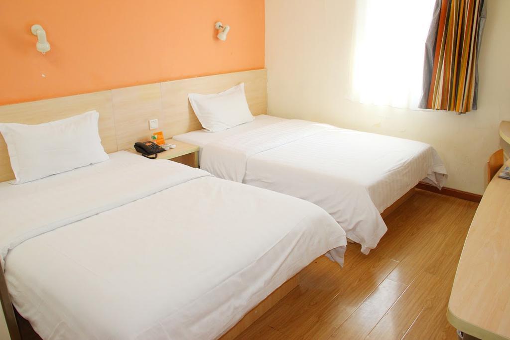 7Days Inn Foshan Dongfang Square Walmart 외부 사진