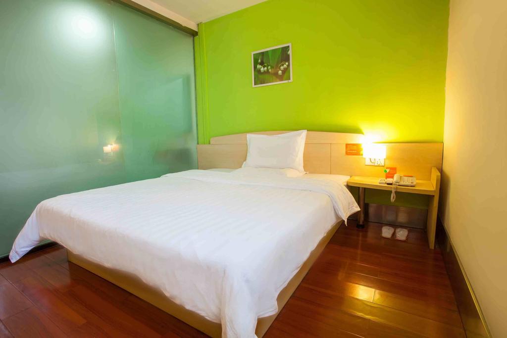 7Days Inn Foshan Dongfang Square Walmart 객실 사진