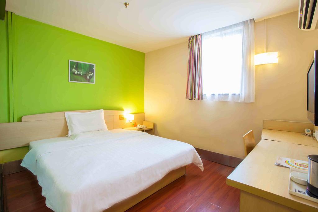 7Days Inn Foshan Dongfang Square Walmart 객실 사진
